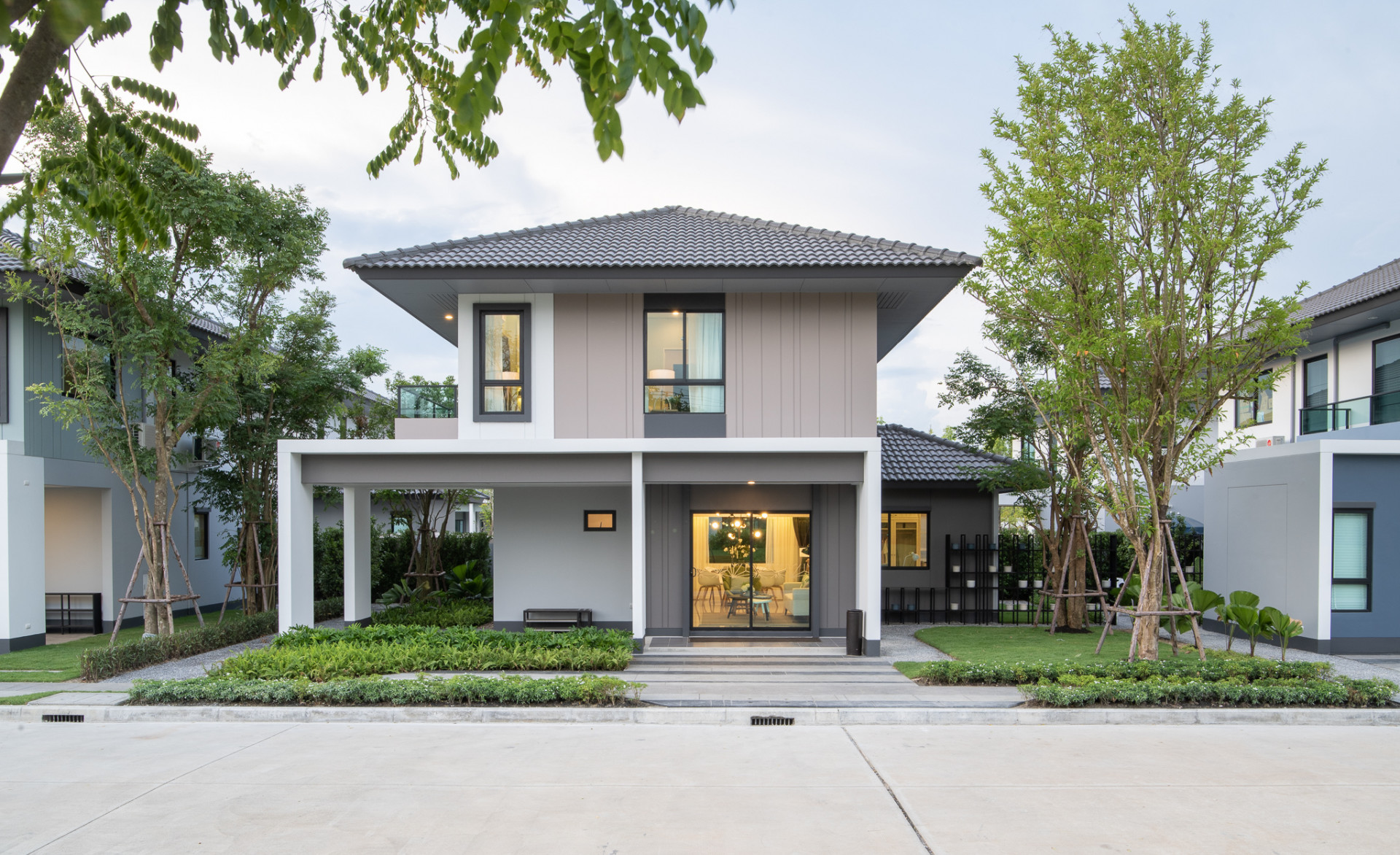 คณาสิริ ศาลายา - ปิ่นเกล้า