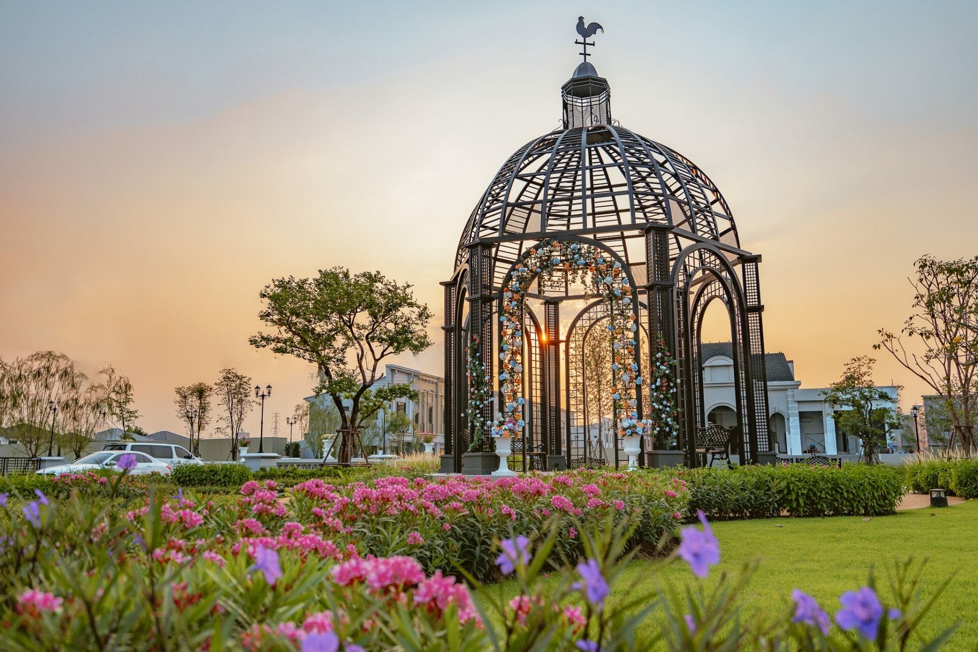 สิริเพลส เมกา บางนา-ปารีส-ทาวน์โฮม-pavillion